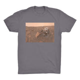 Curiosity Mars Rover in its 8th Year on the Red Planet Men's Organic Cotton T-Shirt - darkmatterprints - Apparel