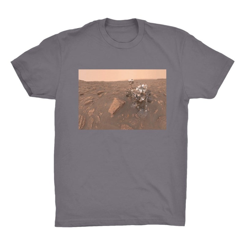 Curiosity Mars Rover in its 8th Year on the Red Planet Men's Organic Cotton T-Shirt - darkmatterprints - Apparel