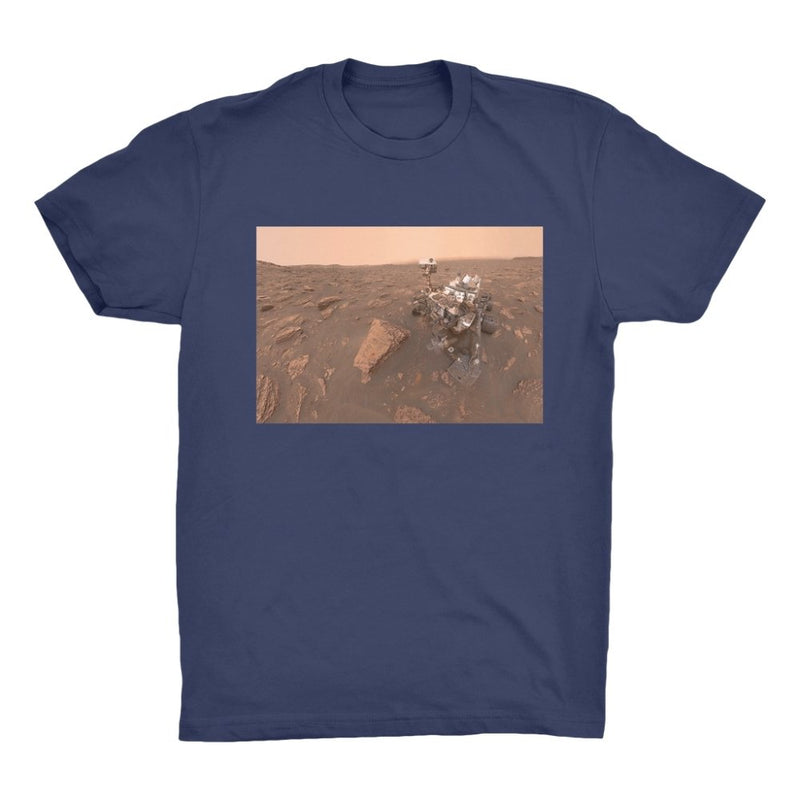 Curiosity Mars Rover in its 8th Year on the Red Planet Men's Organic Cotton T-Shirt - darkmatterprints - Apparel